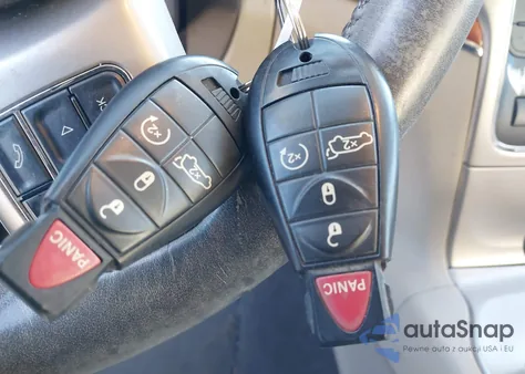 2013 Jeep Grand Cherokee Overland из США, поврежденный, VIN 1C4RJFCG2DC523427